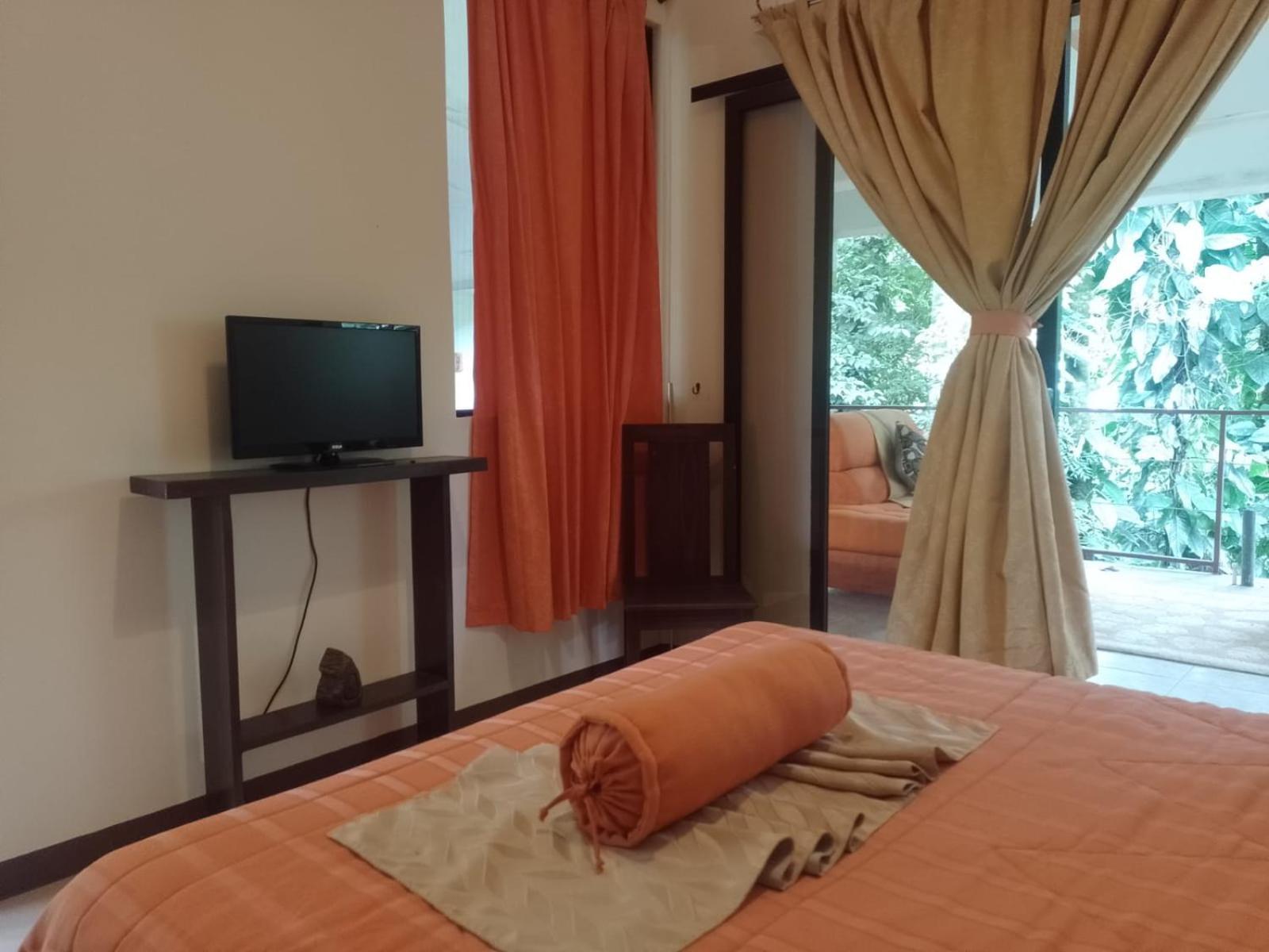 San Rafael Ecolodge La Tigra  外观 照片
